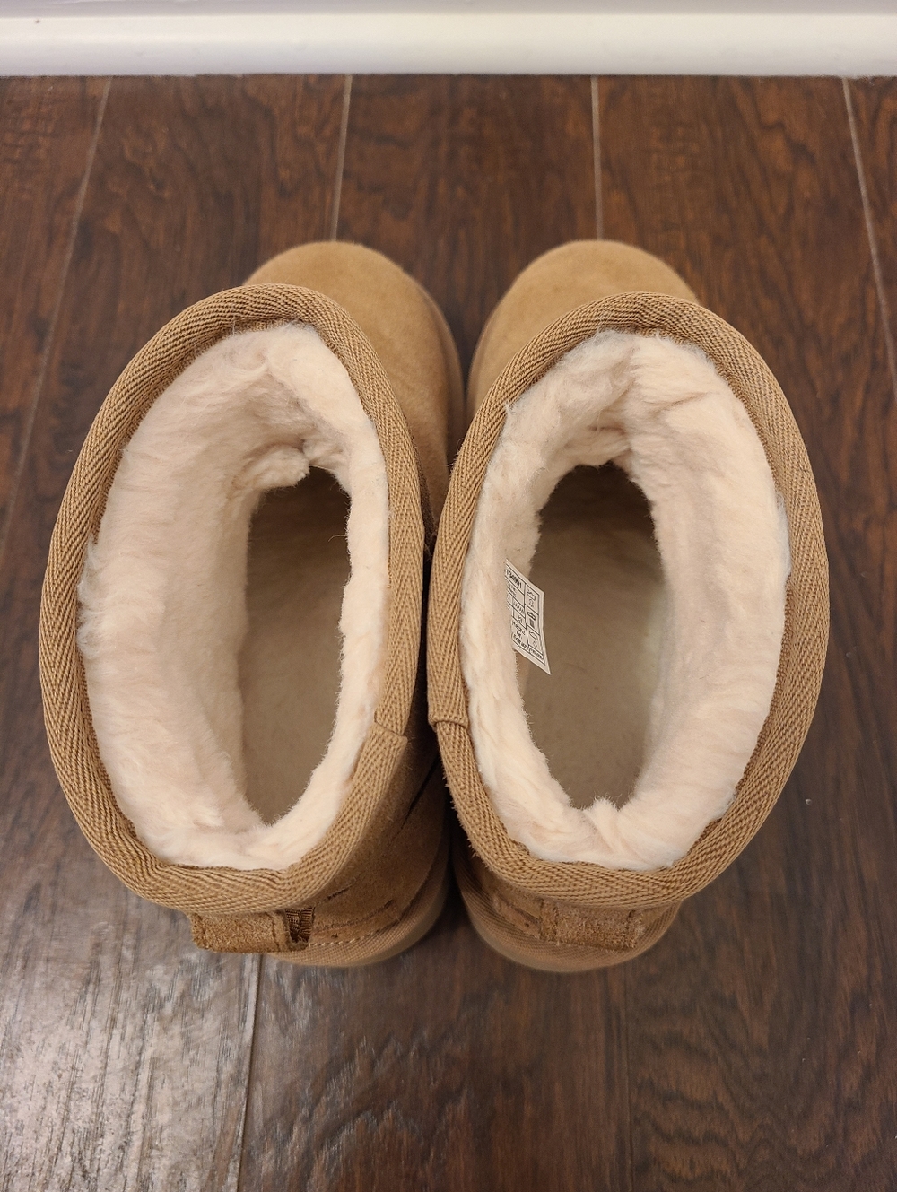 UGG Classic Mini Platform - Picture 7 of 9